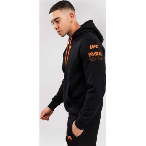 Vyriškas UFC Zenith by Venum Authentic Fight Week džemperis su gobtuvu, juodas
