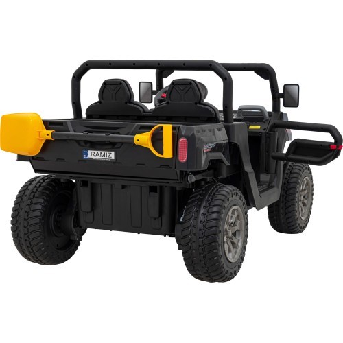 Pick-up vehicle Speed 900 Black