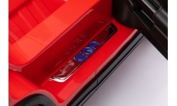 Электромобиль Mercedes Benz EQA 250, красный