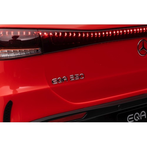 Электромобиль Mercedes Benz EQA 250, красный