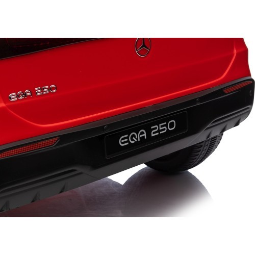 Электромобиль Mercedes Benz EQA 250, красный