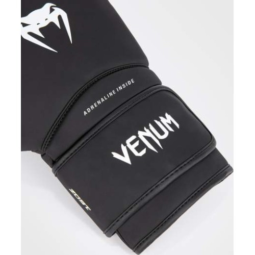 Боксёрские перчатки Venum Contender 1.5 чёрно-белые