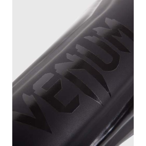 Защита голени Venum Elite Standup, матовая чёрная