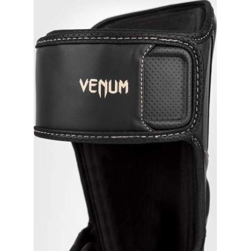 Venum Impact Evo blauzdų apsaugos – juodos