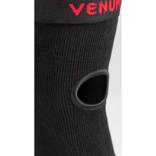Venum Kontact alkūnės apsauga, juoda/raudona
