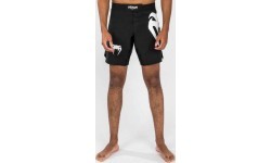 Venum Light 5.0 Fightshort - Black/White