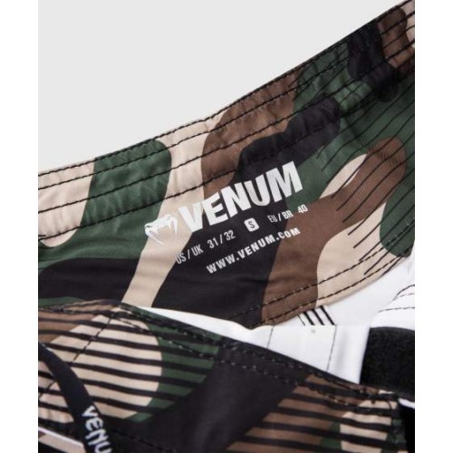 MMA šortai Venum Camo Hero, žali/rudi