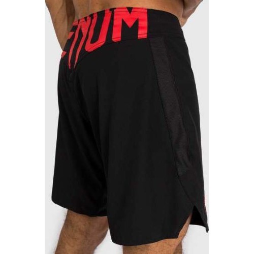 Venum Light 5.0 Fighshorts - Black/Red