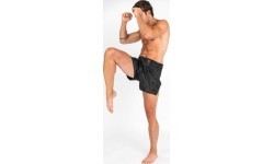 Muay Thai šortai Venum Classic, juodi