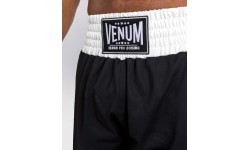 Боксёрские шорты Venum Classic, чёрно-белые