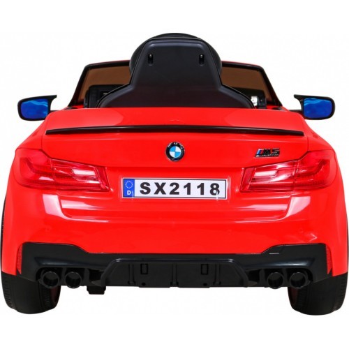 Vehicle BMW M5 DRIFT Red