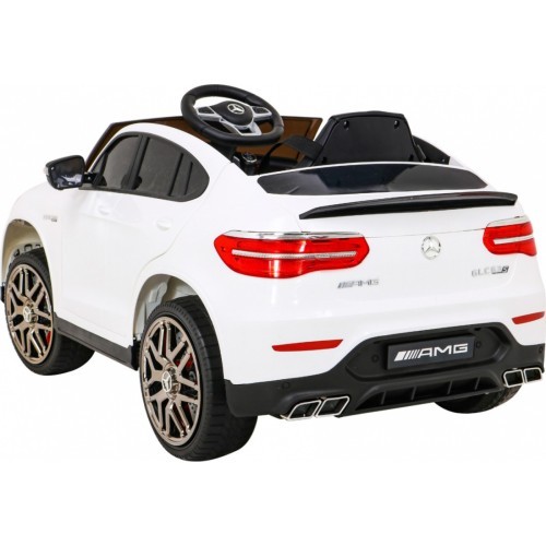 Vehicle Mercedes Benz GLC63S White