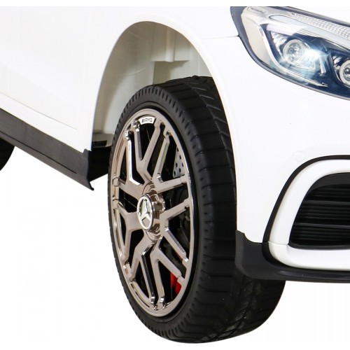 Vehicle Mercedes Benz GLC63S White
