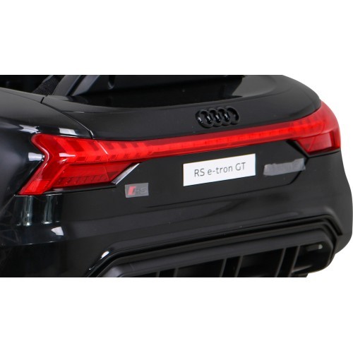 Audi RS E-Tron GT чёрный