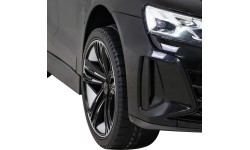 Audi RS E-Tron GT чёрный
