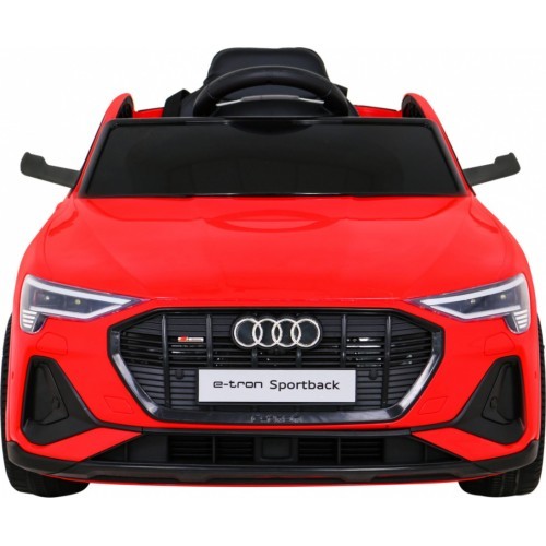 Электромобиль Audi E-Tron Sportback, красный