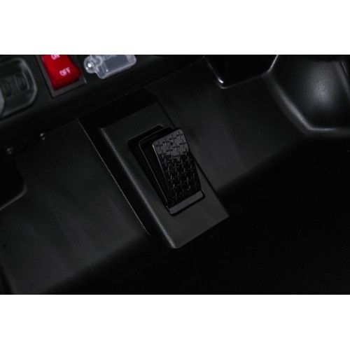 RAM 3500 Police elektromobilis, juodas