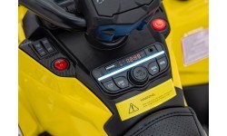 Quad Can Am Outlander ATV Yellow