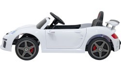 RUF CTR3 White Vehicle