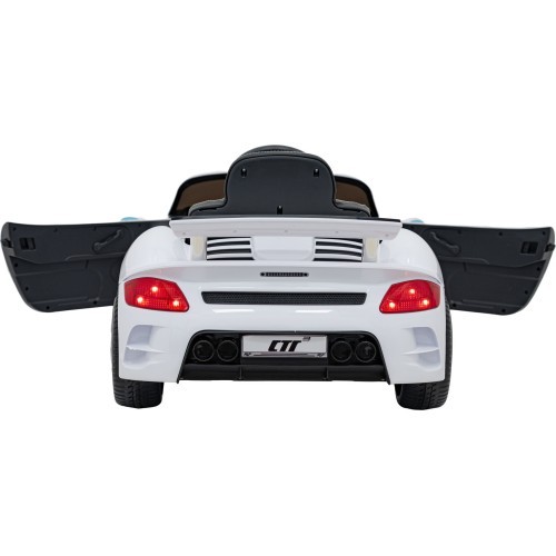 RUF CTR3 White Vehicle