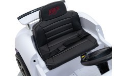 RUF CTR3 White Vehicle