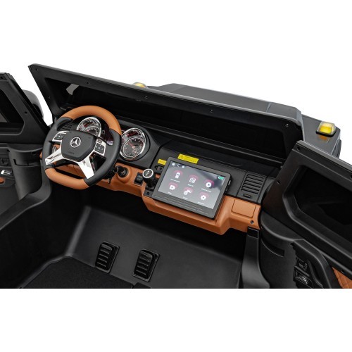 Vehicle Mercedes Benz MAYBACH G650 STRONG Black