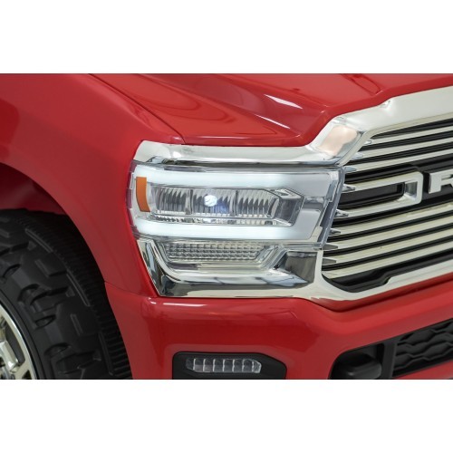 Электромобиль RAM 3500 красный