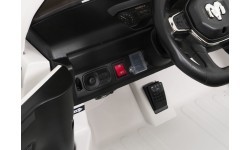 Elektromobilis RAM 3500, baltas