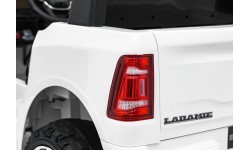 Электромобиль RAM 3500, белый