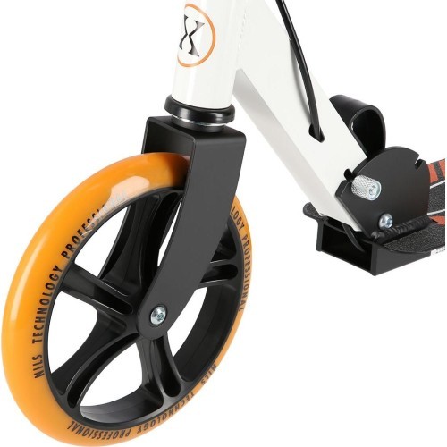 HM0107 WHITE-ORANGE SCOOTER NILS EXTREME