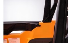 Погрузчик JCB, жёлтый