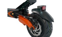 Elektrinis paspirtukas Beaster Scooter OXEN PRO, 2x1500 W, 60 V, 23,4 Ah, plentinės padangos, skirtas bekelei