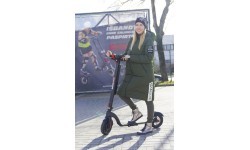 Электросамокат Beaster Scooter BS801B, 700 Вт, 36 В, 10 Ач, колёса 25,4 см, чёрный