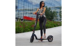 Beaster Scooter BS801B Electric Scooter, 700 W, 36 V, 10 Ah, 25.4 cm Wheels, Black