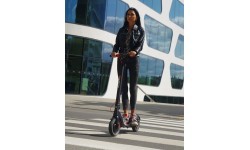 Электросамокат Beaster Scooter BS801B, 700 Вт, 36 В, 10 Ач, колёса 25,4 см, чёрный