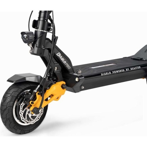 Elektrinis paspirtukas Beaster Scooter Diablo PRO, 2400 W, 60 V, 24 Ah, skirtas bekelei