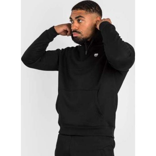 Venum Silent Power džemperis su gobtuvu, juodas