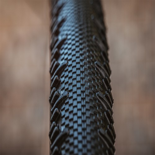 Padanga Schwalbe G-One RS Pro Super Race TLR Addix Race 28" x 1.35" (35-622) // bekamerinė, lankstoma, E-25