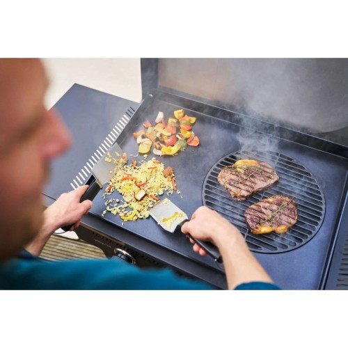 Char-Broil Versa-Tile gas grill with griddle