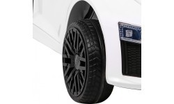 Elektromobilis Audi R8, baltas