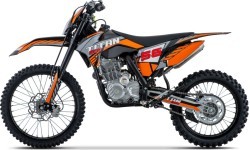 TITAN 300cc oranžinis motociklas su vidaus degimo varikliu
