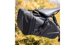 Krepšys po balneliu FORCE Adventure XL // 8 L (juoda)
