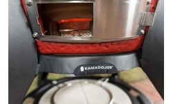Угольный уличный гриль Kamado Joe Classic III