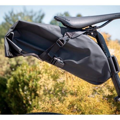 FORCE Adventure L Saddle Bag // 5 L (black)