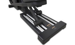 Newton Fitness E9 elipsinis treniruoklis Commercial Black Series