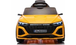 Электромобиль Audi SQ8, жёлтый