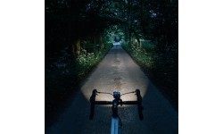 Передний велосипедный фонарь Magicshine EVO 1100