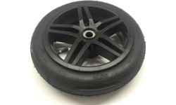 Колесо чёрное 12.5x3.00-9 slick