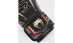 Боксёрские перчатки Venum Elite Evo, чёрный/золотой/красный