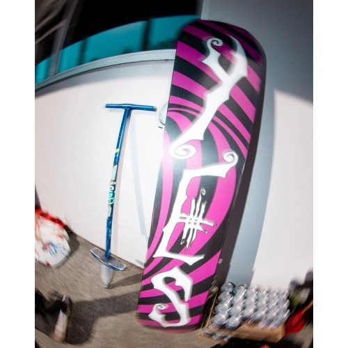 Yes. Rival Snowboard